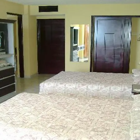 Hotel Tiuna-2